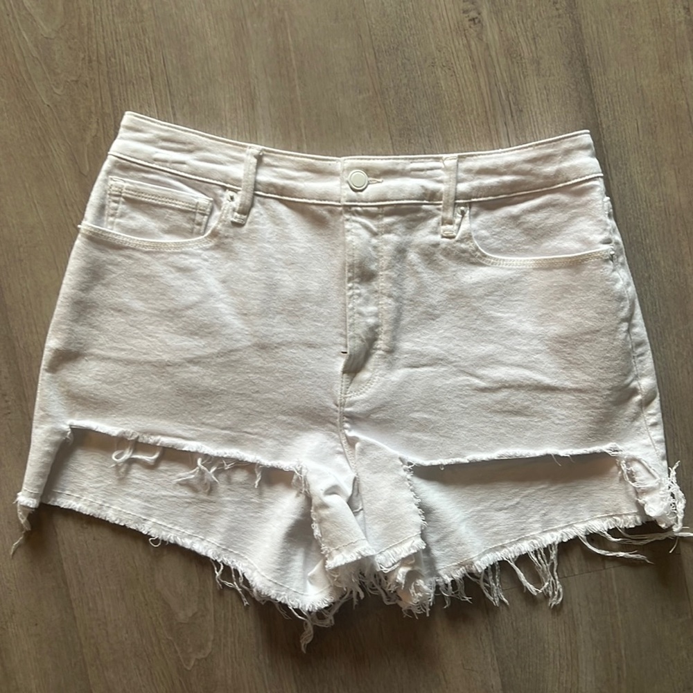 GOOD AMERICAN NEW SHORTS